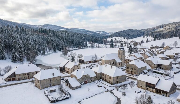 Les combles à Mouthe au siècle dernier